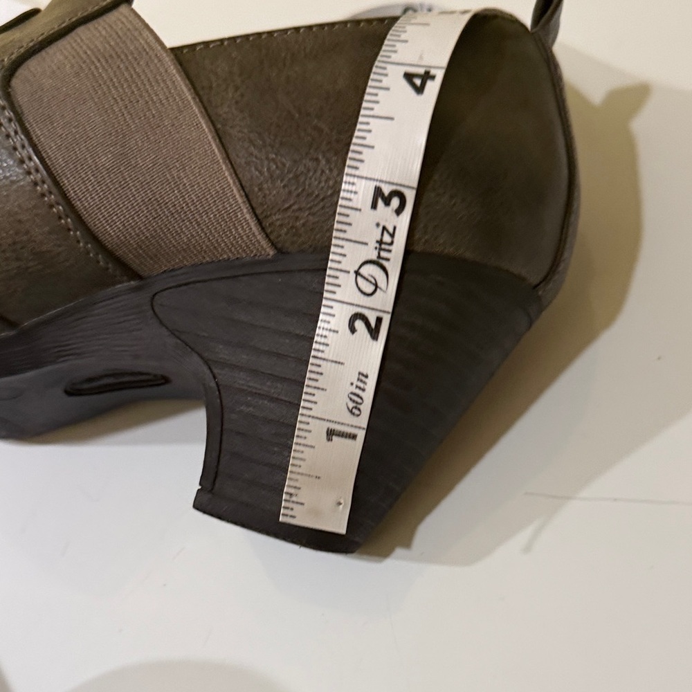 Croft & Barrow Ortholite Women's Gray Slip-On Ankle Bootie Block Heel Round Toe - Picture 9 of 10